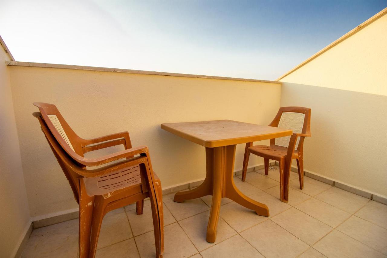 Tayfun Apart Hotel Oludeniz Exterior photo